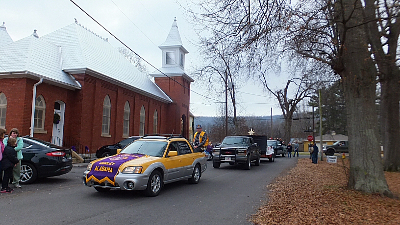 Gurley Christmas Parade 2014