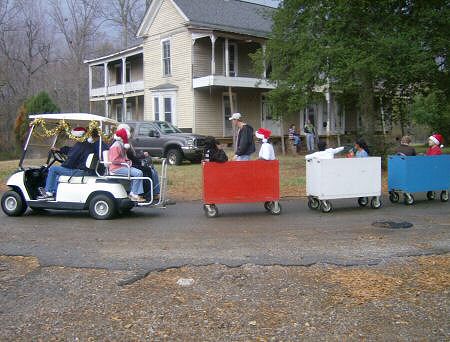 Alexis Schneider graciously shared this picture of the 2007 Gurley Christmas Parade