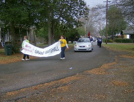Alexis Schneider graciously shared this picture of the 2007 Gurley Christmas Parade