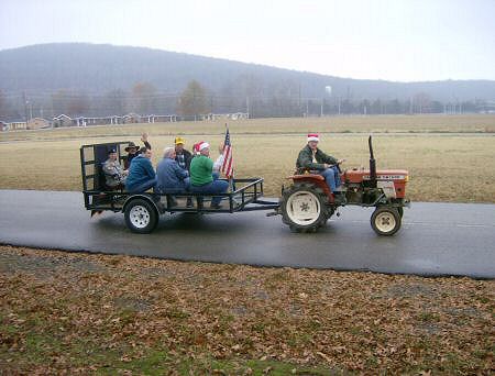 Alexis Schneider graciously shared this picture of the 2007 Gurley Christmas Parade