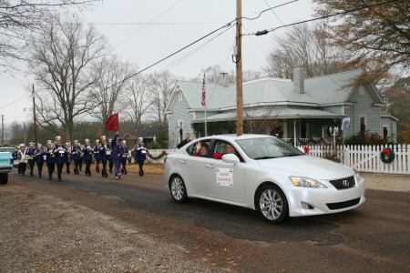 Rebecca Farr graciously shared this picture of the 2007 Gurley Christmas Parade