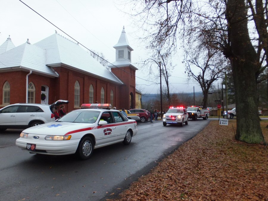 Gurley Christmas Parade 2013