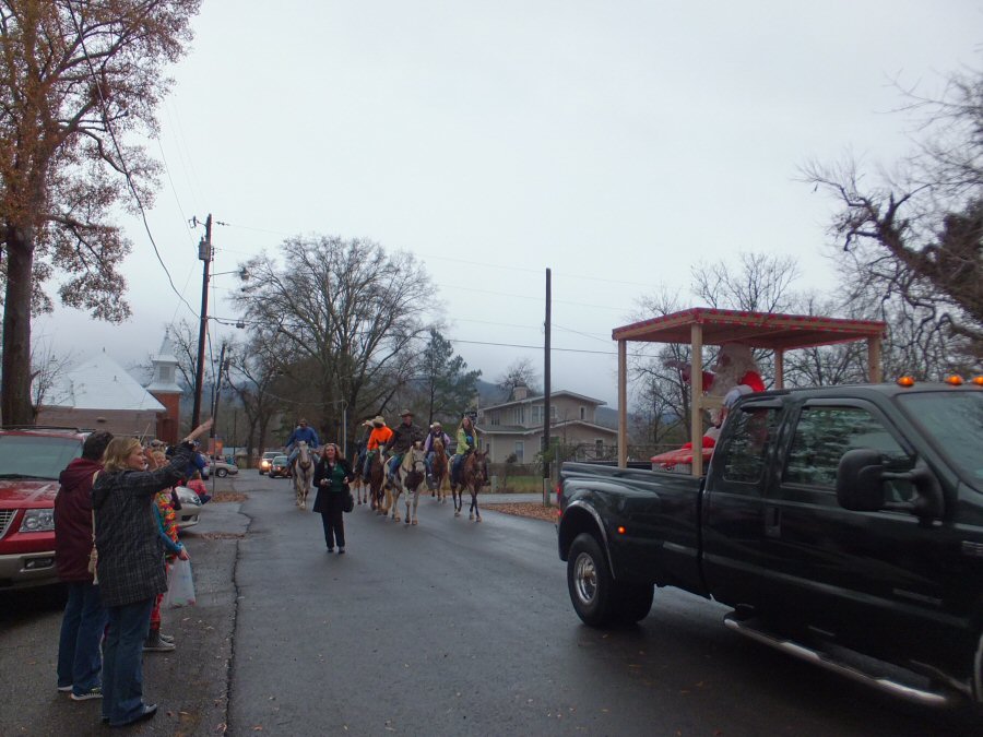 Gurley Christmas Parade 2013